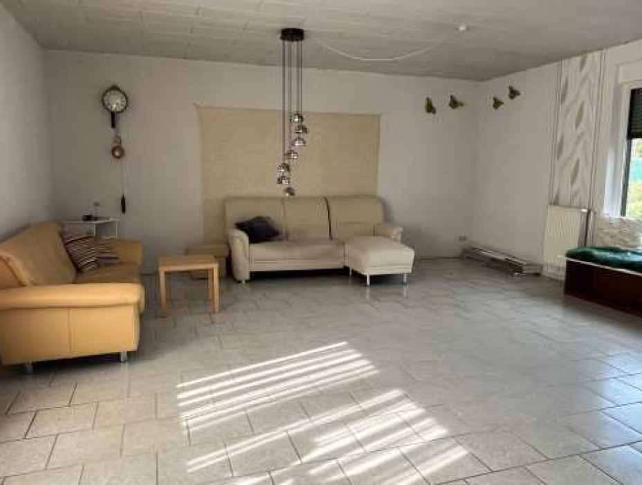 20250905_1068301_751384366_569377800.rtf